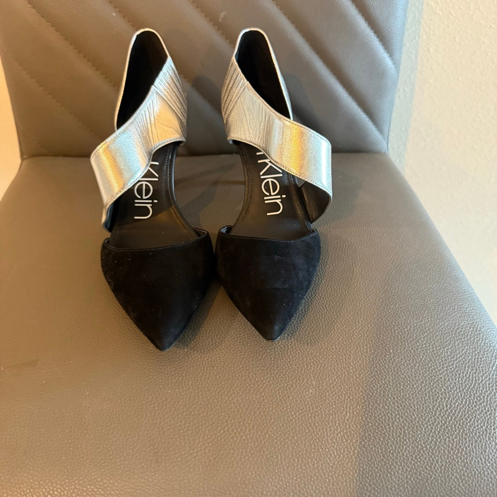 Women's Calvin Klein Black and Silver Heels Size 8